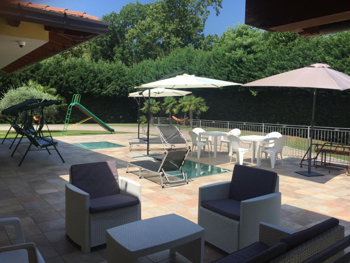 Villa Althea Ronago Exteriér fotografie